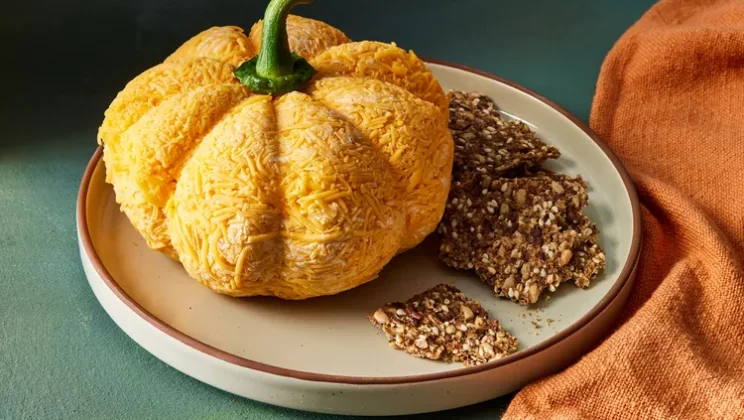 Healthy and Flavorful Pumpkin Cheese Ball Recipe for Any Occasion