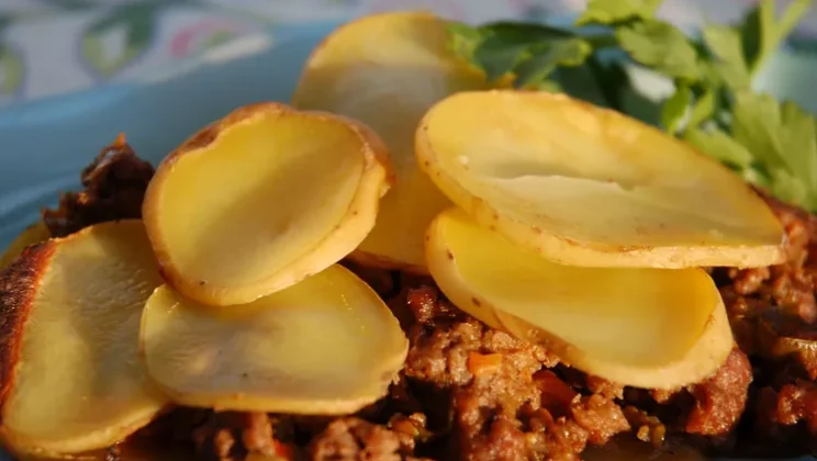Serbian Ground Beef, Veggie, and Potato Bake Recipe — Quick and Easy Homemade Snack