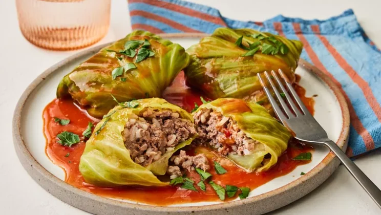 Cabbage Roll Recipe — Quick and Easy Homemade Snack