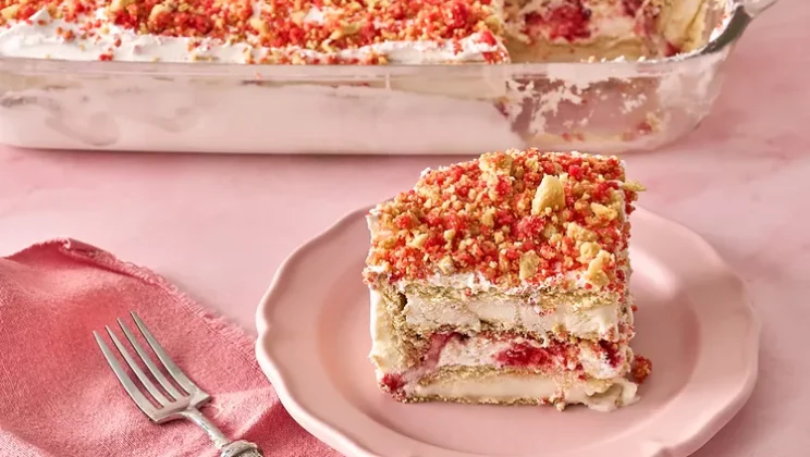 Viral Food Trend: Strawberry Shortcake Ice Cream Cake You Must Try